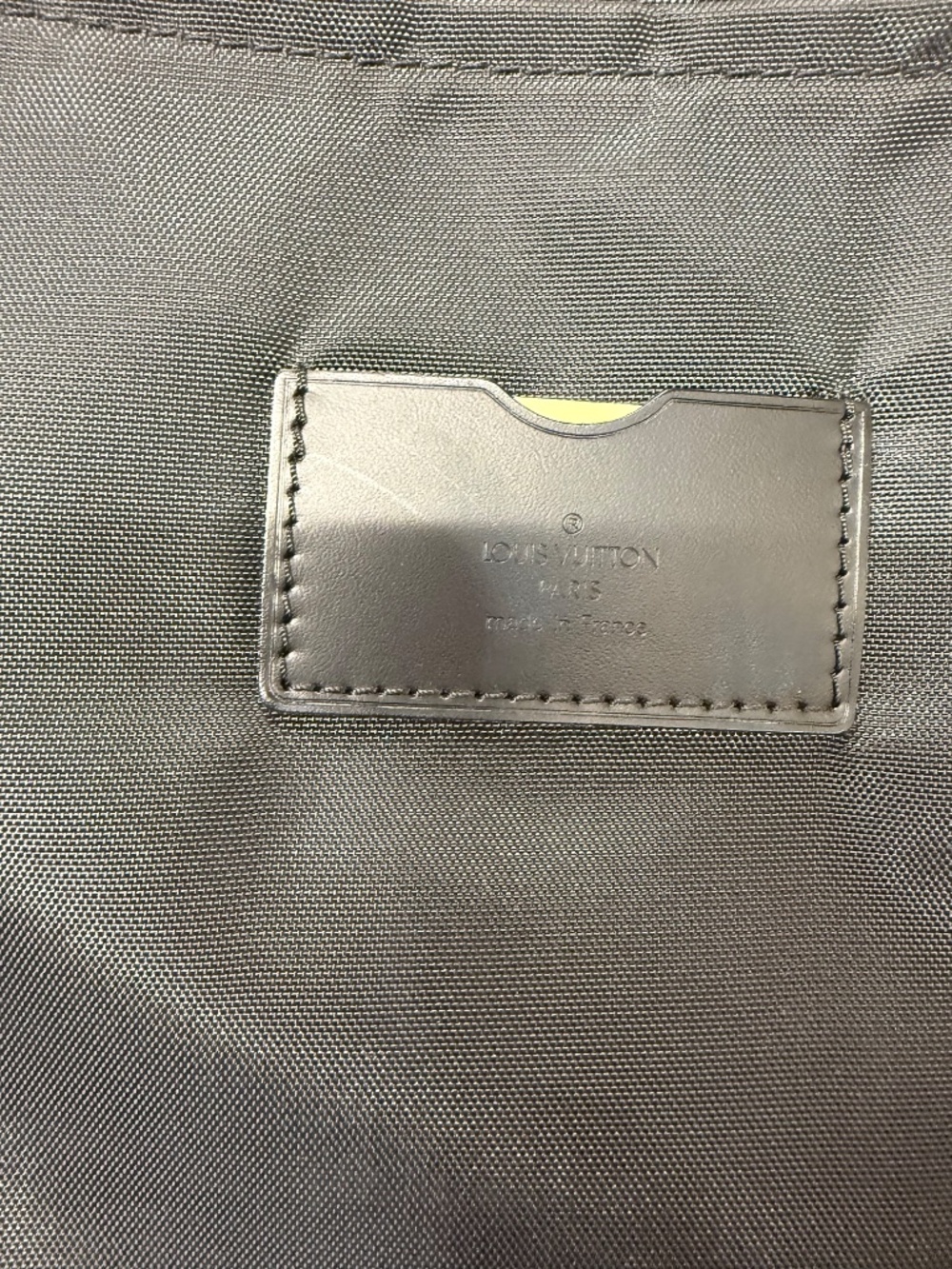 Louis Vuitton Taiga Pegase 55 - Picture 14 of 16